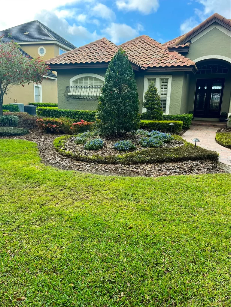 Lawn Maintenance services in Seminole County